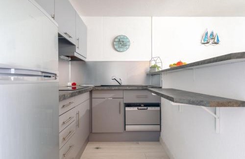 Saint-Aygulf Apartment | Apartment La Chênaie-4 by Interhome