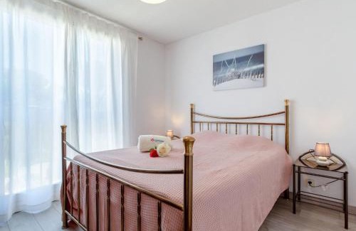 Saint-Aygulf Apartment | Apartment La Chênaie-4 by Interhome