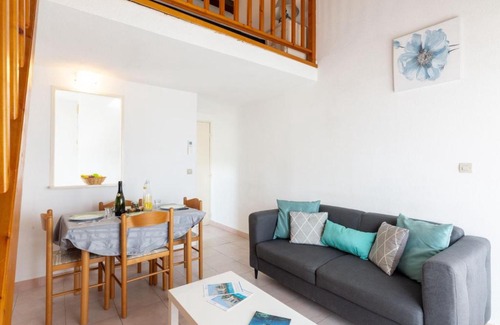 Saint-Aygulf Apartment | Apartment Le Panama-3 by Interhome
