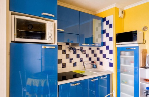 Cannes La Bocca Apartment | Apartment "Palme d'Or" with Sea View, Shared Pool & Wi-Fi