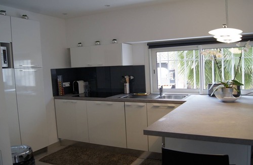 Cannes City Centre Apartment | ⭐ Apartment T2 40M² - Air conditioning, Central Cannes, car park,