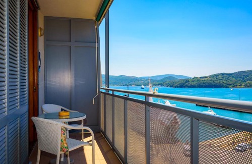 Portoferraio Apartment | Appartamento Lo Scoglio