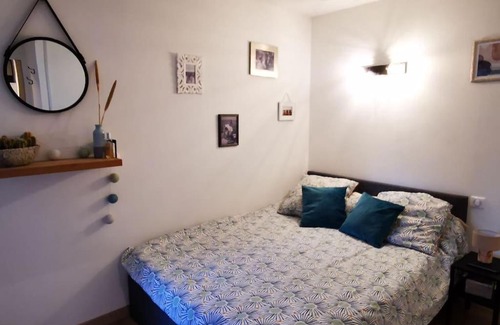 Vence Apartment | Appartement 2 pièces avec parking privé, terrasse et piscine partagée