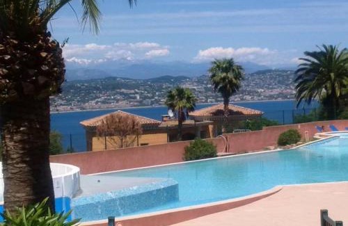 Theoule-sur-Mer Apartment | Appartement 6 personnes vue mer Baie de Cannes - Antibes