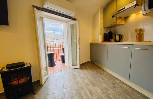 Le Suquet Apartment | Appartement avec balcon au cœur du suquet