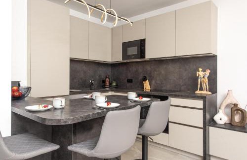 Eze Apartment | Appartement bord de mer - Terrasse - Parking - DY