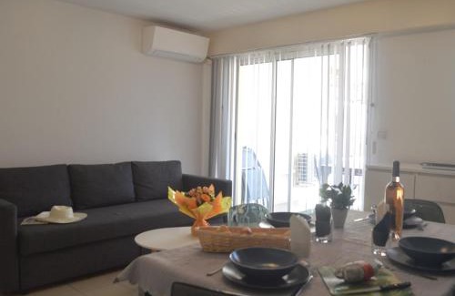 Frejus Port Apartment | Appartement Climatisé avec Loggia et Parking Proche Port - Fréjus - FR-1-226A-181