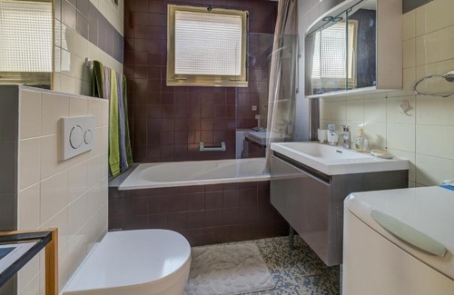 Antibes City Centre Apartment | Appartement d'une chambre avec balcon amenage et wifi a Antibes a 1 km de la plage