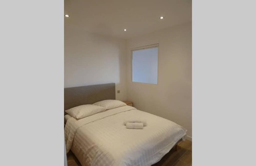 Golfe Juan Apartment | Appartement de standing à 5 min de la mer N 7102