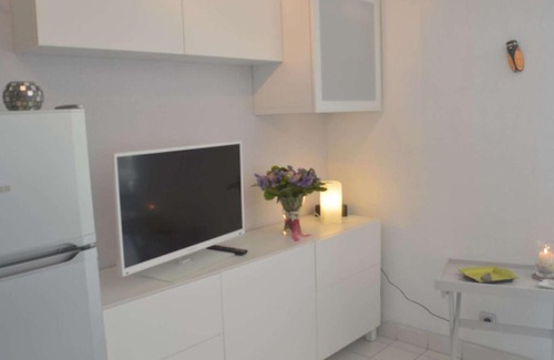 Frejus Plage Apartment | Appartement Fréjus, 1 pièce, 4 personnes - FR-1-226A-345