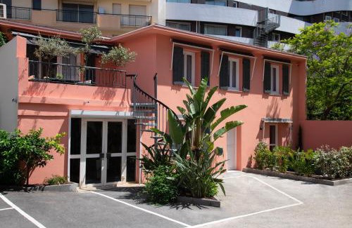 Juan-les-Pins Apartment | Appartements French Riviera Confidential Centre Ville Juan les Pins proche des plages
