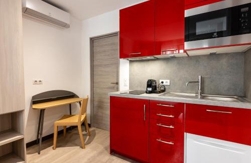 Juan-les-Pins Apartment | Appartements French Riviera Confidential Centre Ville Juan les Pins proche des plages