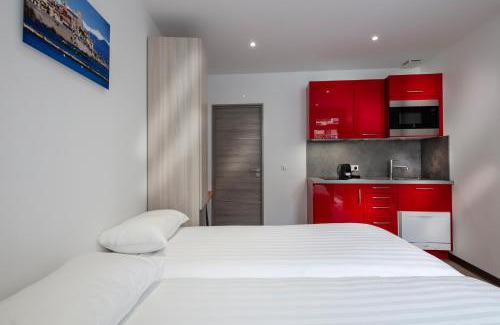 Juan-les-Pins Apartment | Appartements French Riviera Confidential Centre Ville Juan les Pins proche des plages