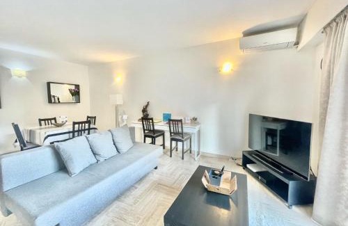 Prado - Republique Apartment | Arènes by Welcome to Cannes