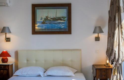 Old Town Apartment | AU BEAU RIVAGE AP2049 by RIVIERA HOLIDAY HOMES
