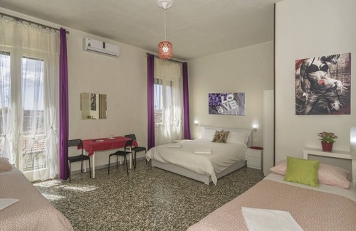 Pisa House | B&B Aliante & 2 Family room Pisa- Tuscany