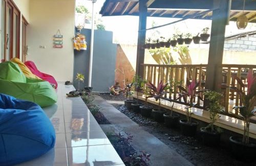 Purwakerti House | Backpackers Home Amed
