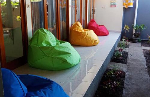 Purwakerti House | Backpackers Home Amed