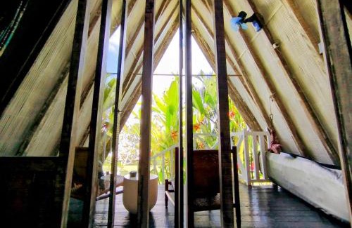 Suraberata House | Beachfields Bungalows