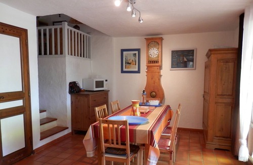 Sainte-Maxime House | Beau Mazet 75m2, large garden in pine forest, Private domain with Swimming pool, Tennis .