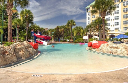 Kissimmee Apartment | Beautiful 1 bedroom unit at resort, sleeps 4