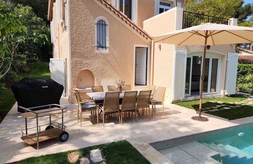 Cap-d'Antibes Villa | Beautiful and luxurious villa on cap d antibes
