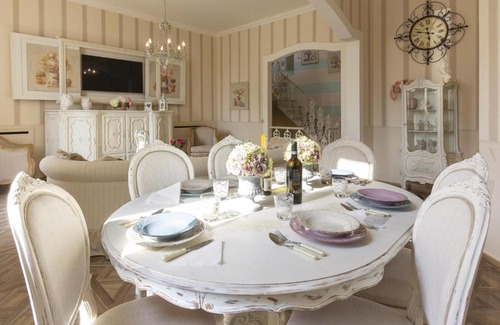 Viareggio Apartment | Beautiful apartment in Viareggio with 3 Bedrooms, Jacuzzi and Sauna