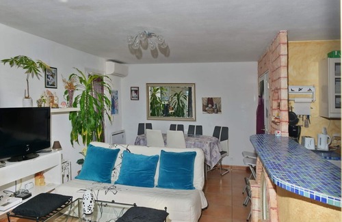 Cagnes-sur-Mer Apartment | Beautiful F4 apartment with large balcony and hanging terrace near the sea