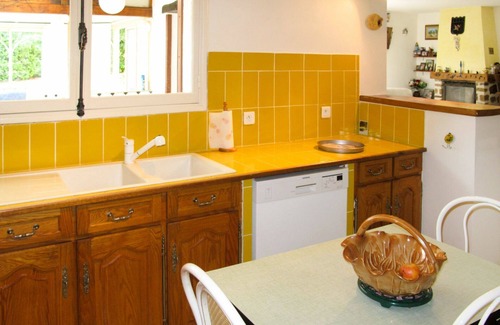 Saint-Paul-en-Foret House | Beautiful private villa for 6 guests with private pool, WIFI, TV and terrace
