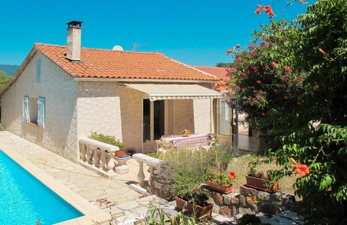 Saint-Paul-en-Foret House | Beautiful private villa for 6 guests with private pool, WIFI, TV and terrace