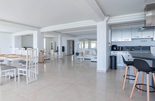 Les Issambres House | Beautiful home in Les Issambres