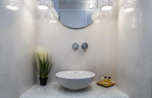 Karterados Villa | Beautiful Santorini Villa 2 Bedrooms Private Pool & Magical Sea Views Karterados