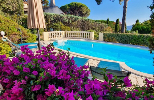 Sainte-Maxime Villa | Beautiful Villa with sea view golf St tropez large garden and swimming pool
