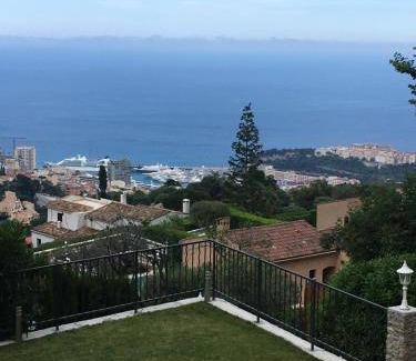 La Turbie Bed & Breakfast | Bed and breakfast ∙ 2 guests