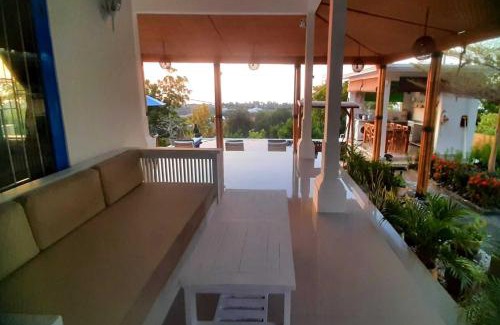 Temukus Hotel | Belvilla Tranquil Oasis Lovina BeachNearKrisna Funtasticland