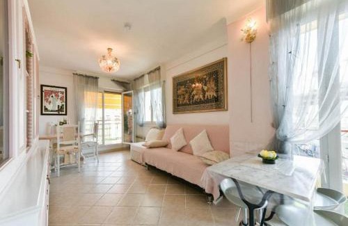 Prado - Republique Apartment | Boite d'Amour
