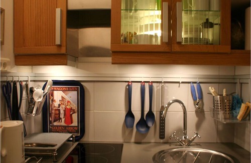 Cannes Apartment | CANNES 2 pers studio Near Croisette + beaches, Airconditioned + WIFI