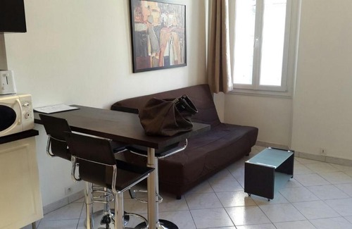 Cannes City Centre Apartment | Cannes Hoche Palais des Festivals