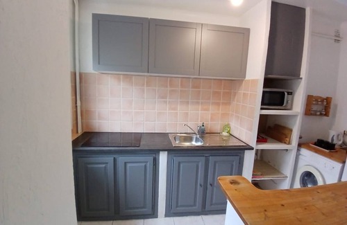 Riou - Petit Juas - Av de Grasse Apartment | Cannes Jolie 3 room apartment