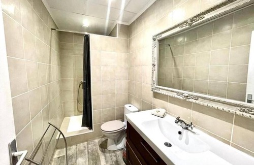 California - Pezou Apartment | Cannes Le Gallia