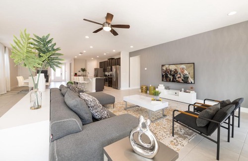 West Kissimmee House | Captivating Home with Games & Themed Rooms near Disney - 7677F