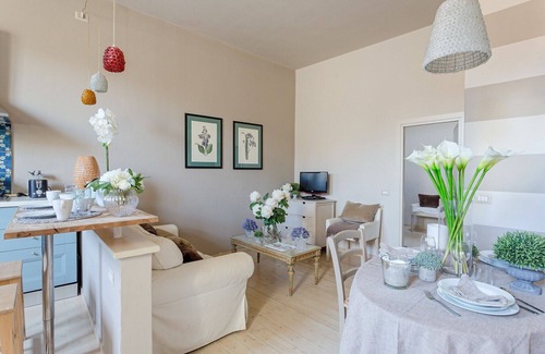 Lucca Historical Center Apartment | CASA MARGHERITA Stunning view from Terrace