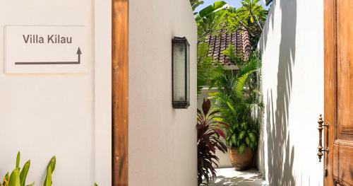 Drupadi Villa | Central 3 Bedroom Villa close to Seminyak Beach