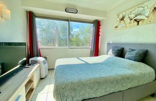 La Croix des Gardes Apartment | Château de l'étoile By SCLS Locations