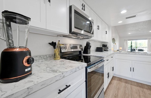 Oak Ridge Apartment | Charming 2BDR in Orlando