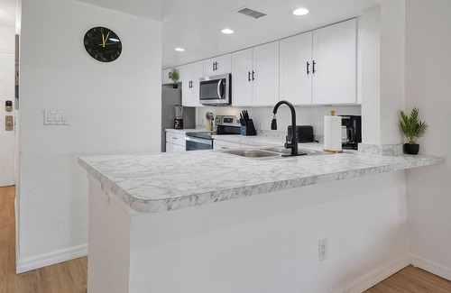 Oak Ridge Apartment | Charming 2BDR in Orlando