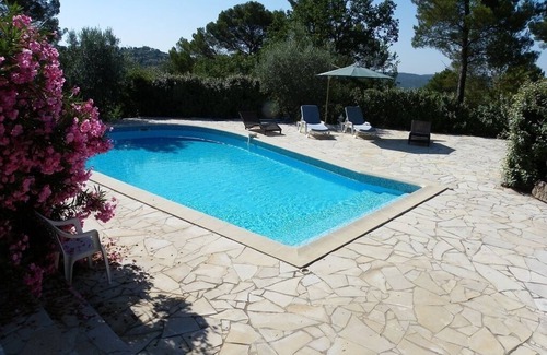 Fayence House | Charming stone villa with pool facing south on large plot