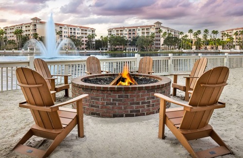 Williamsburg Villa | Charming villa with WiFi, fitness room in superb Orlando