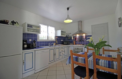 Bagnols-en-Foret Villa | Child-friendly villa with private pool