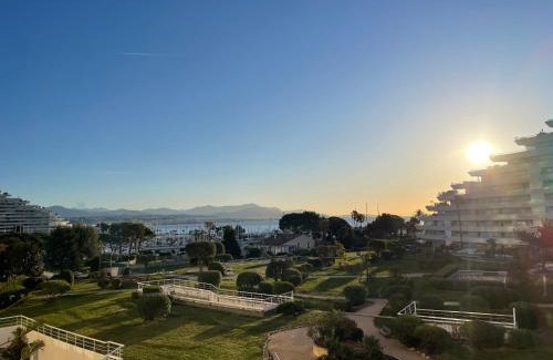 Villeneuve Loubet Beach Apartment | Cocon bohème